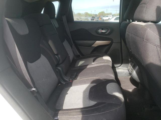 2018 Jeep Cherokee Latitude VIN: 1C4PJMCX4JD515623 Lot: 50815384