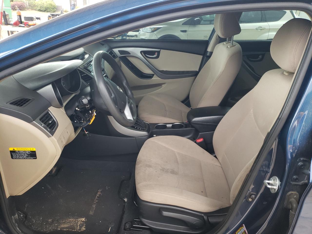 KMHDH4AE7GU587145 2016 Hyundai Elantra Se