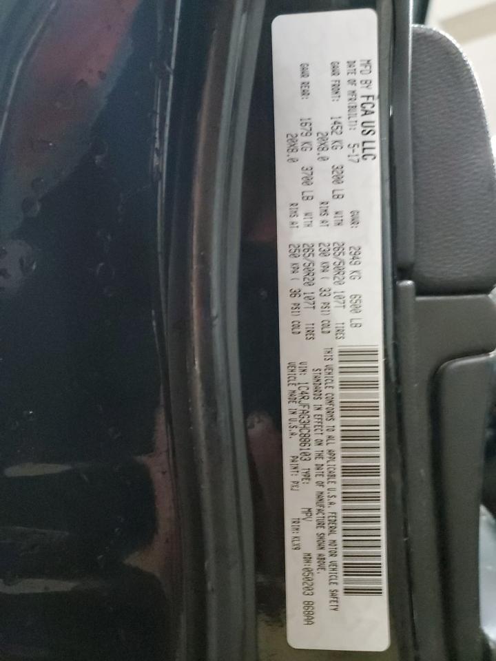 1C4RJFAG3HC886103 2017 Jeep Grand Cherokee Laredo