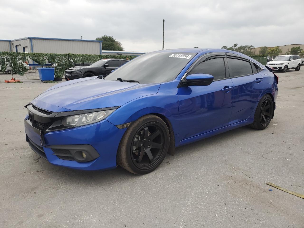 19XFC2E59JE007135 2018 Honda Civic Lx