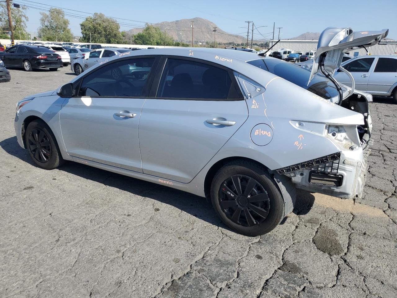 2019 Hyundai Accent Se vin: 3KPC24A38KE060089