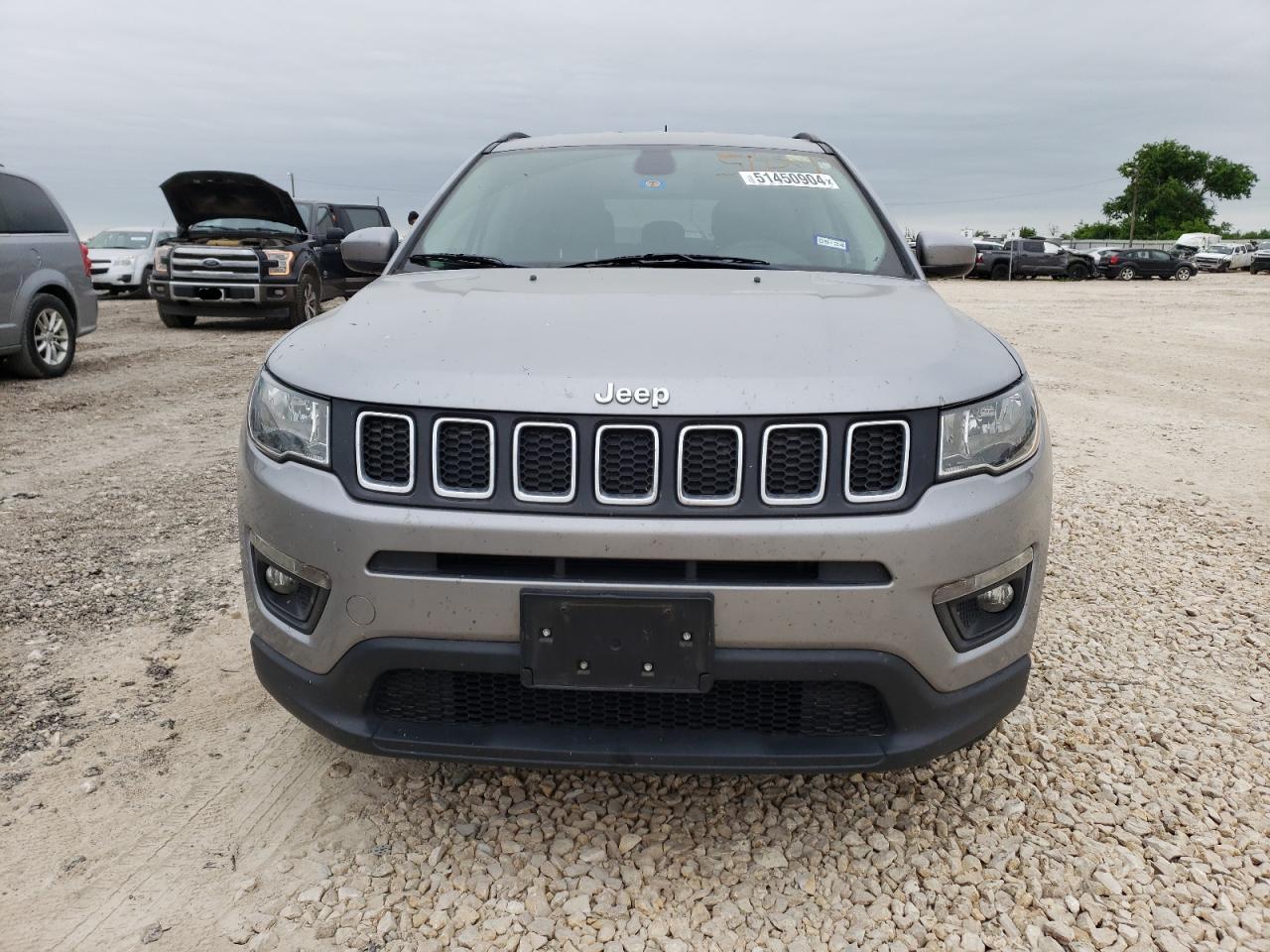 3C4NJCBBXMT526910 2021 Jeep Compass Latitude