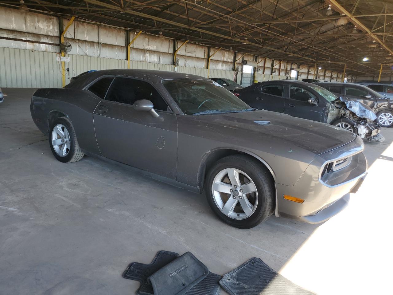 2B3CJ4DG9BH603098 2011 Dodge Challenger