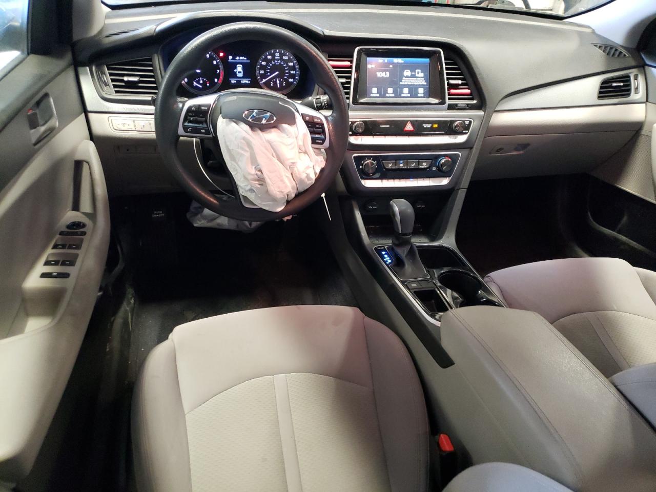 2019 Hyundai Sonata Se vin: 5NPE24AF9KH730487