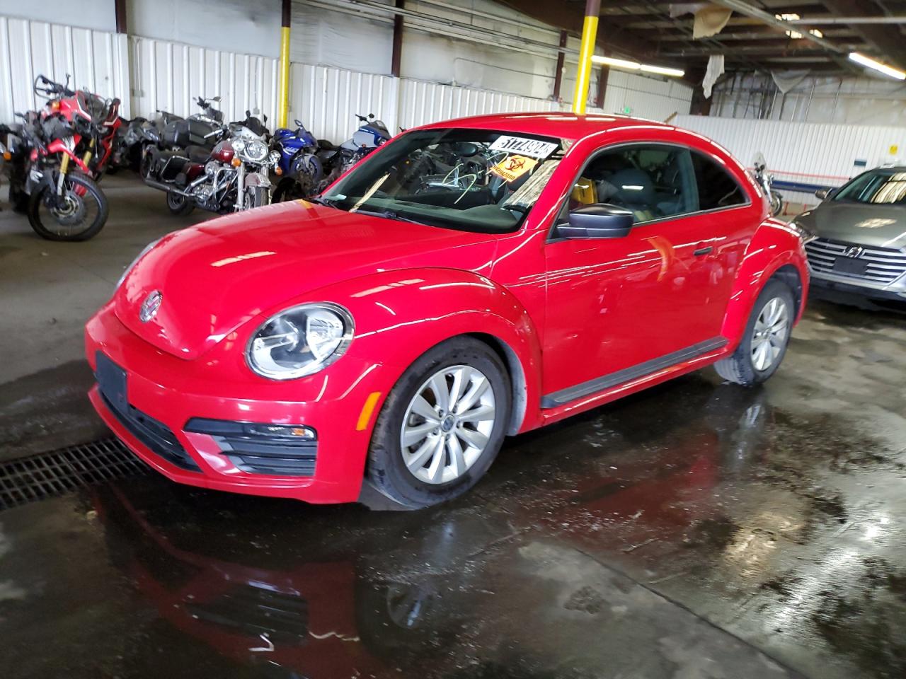 3VWFD7AT6JM718454 2018 Volkswagen Beetle S