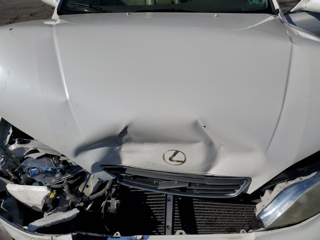 JT8BF28G3X5067675 1999 Lexus Es 300