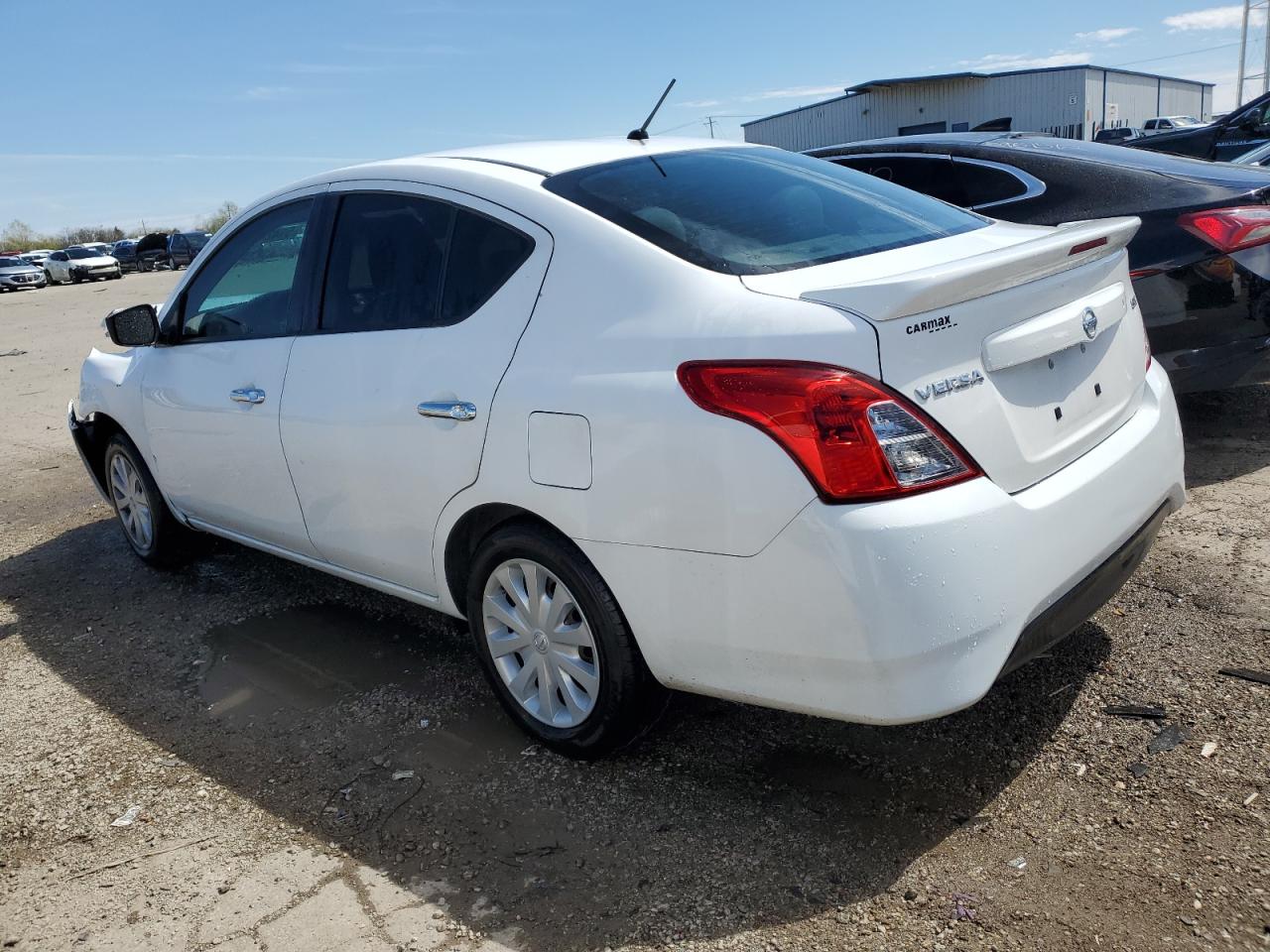 3N1CN7AP3JL805369 2018 Nissan Versa S