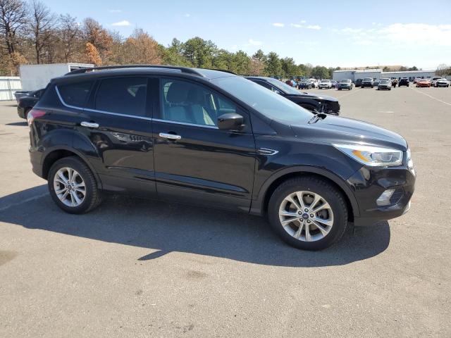 1FMCU9GD4HUB55990 2017 Ford Escape Se