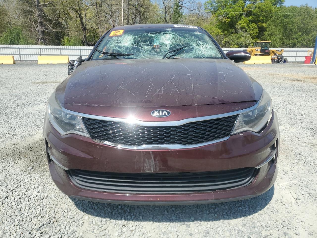 5XXGT4L34HG124575 2017 Kia Optima Lx