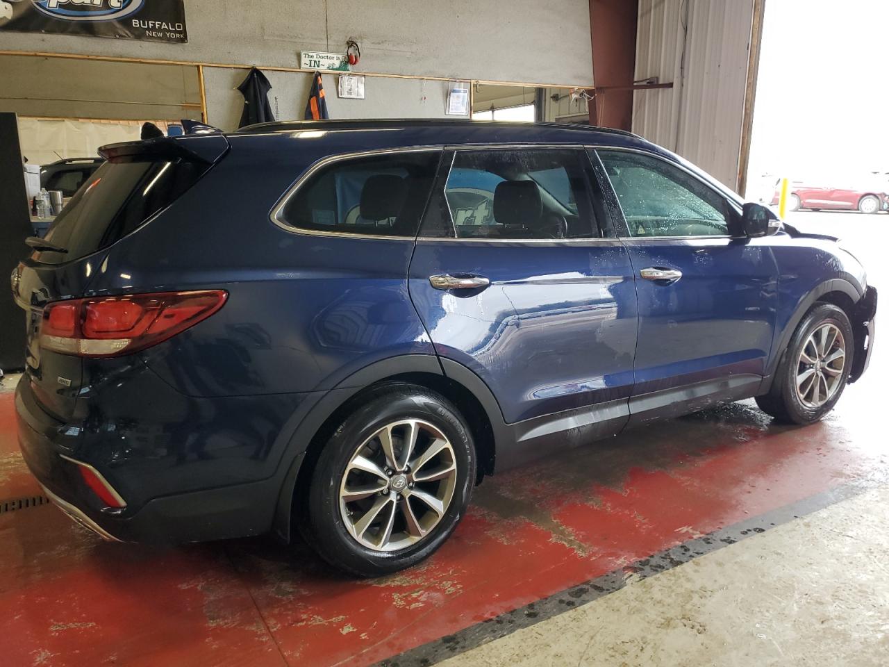 KM8SNDHF8HU254856 2017 Hyundai Santa Fe Se