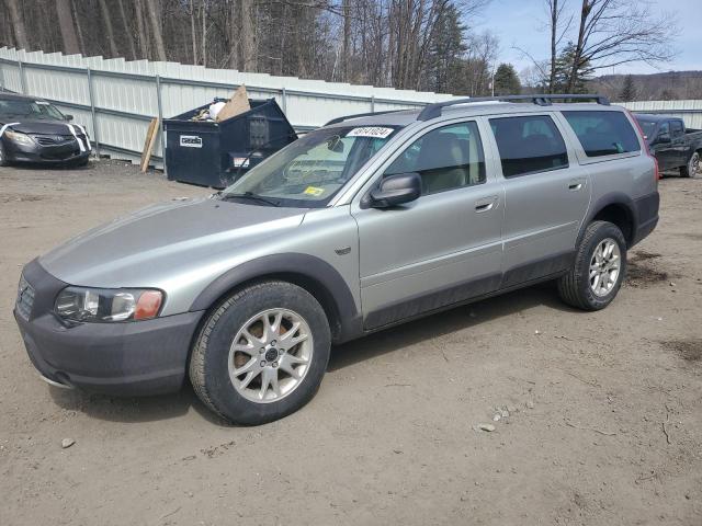 Lot #2475656814 2004 VOLVO XC70 salvage car