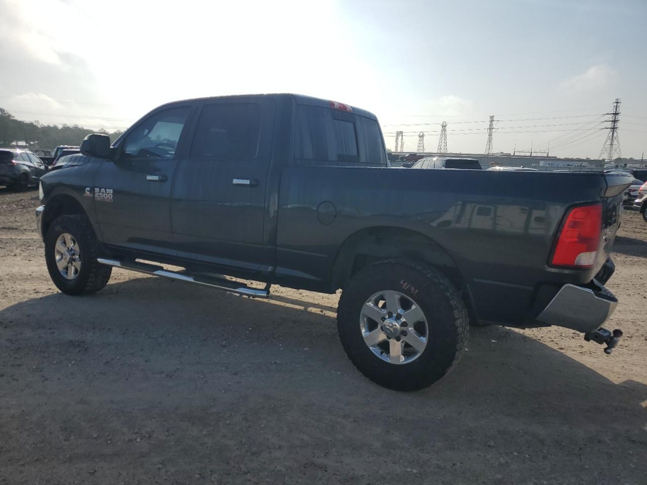 3C6UR5DL6DG613368 2013 Ram 2500 Slt