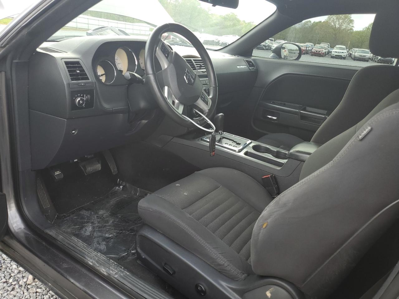 2C3CDYAG9DH581502 2013 Dodge Challenger Sxt