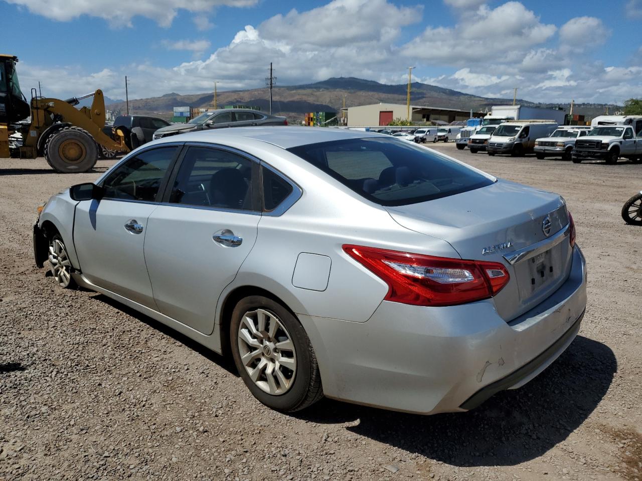 1N4AL3APXGN350960 2016 Nissan Altima 2.5