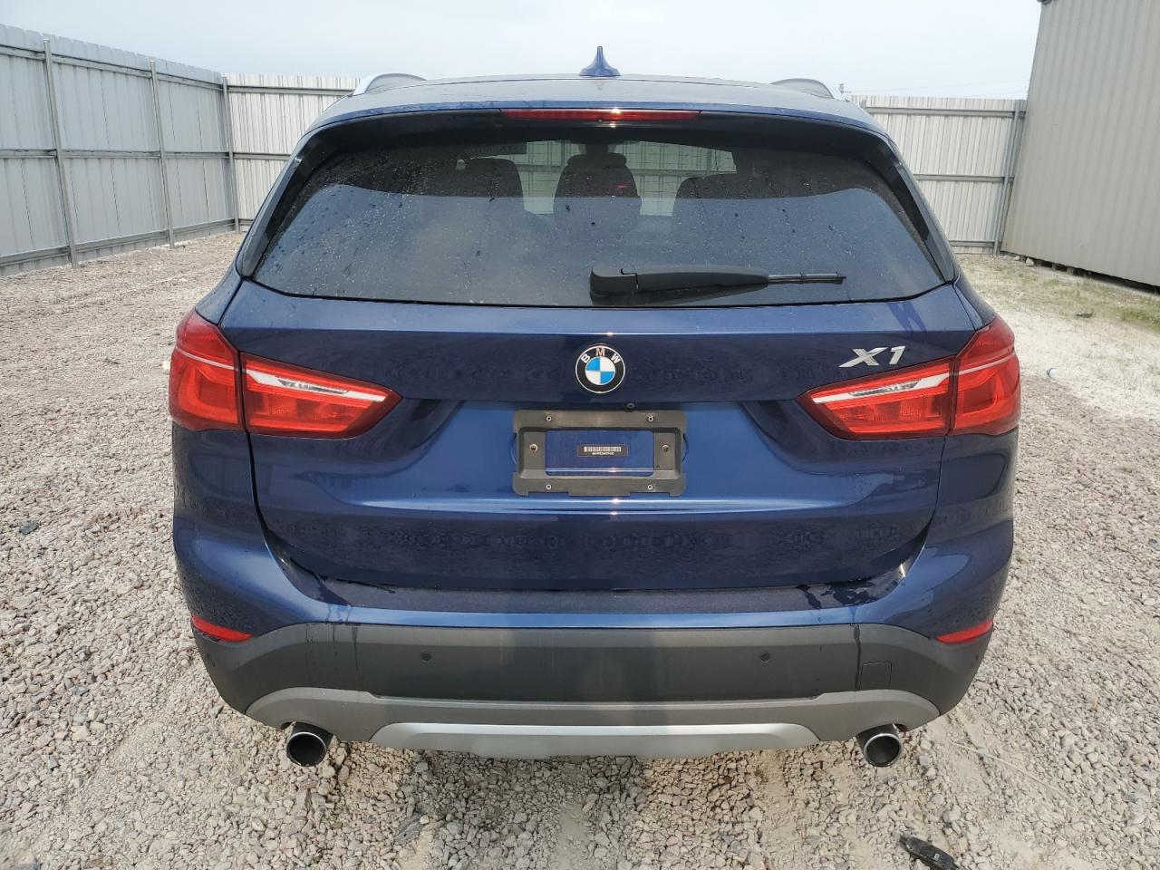 WBXHT3C36H5F74592 2017 BMW X1 xDrive28I