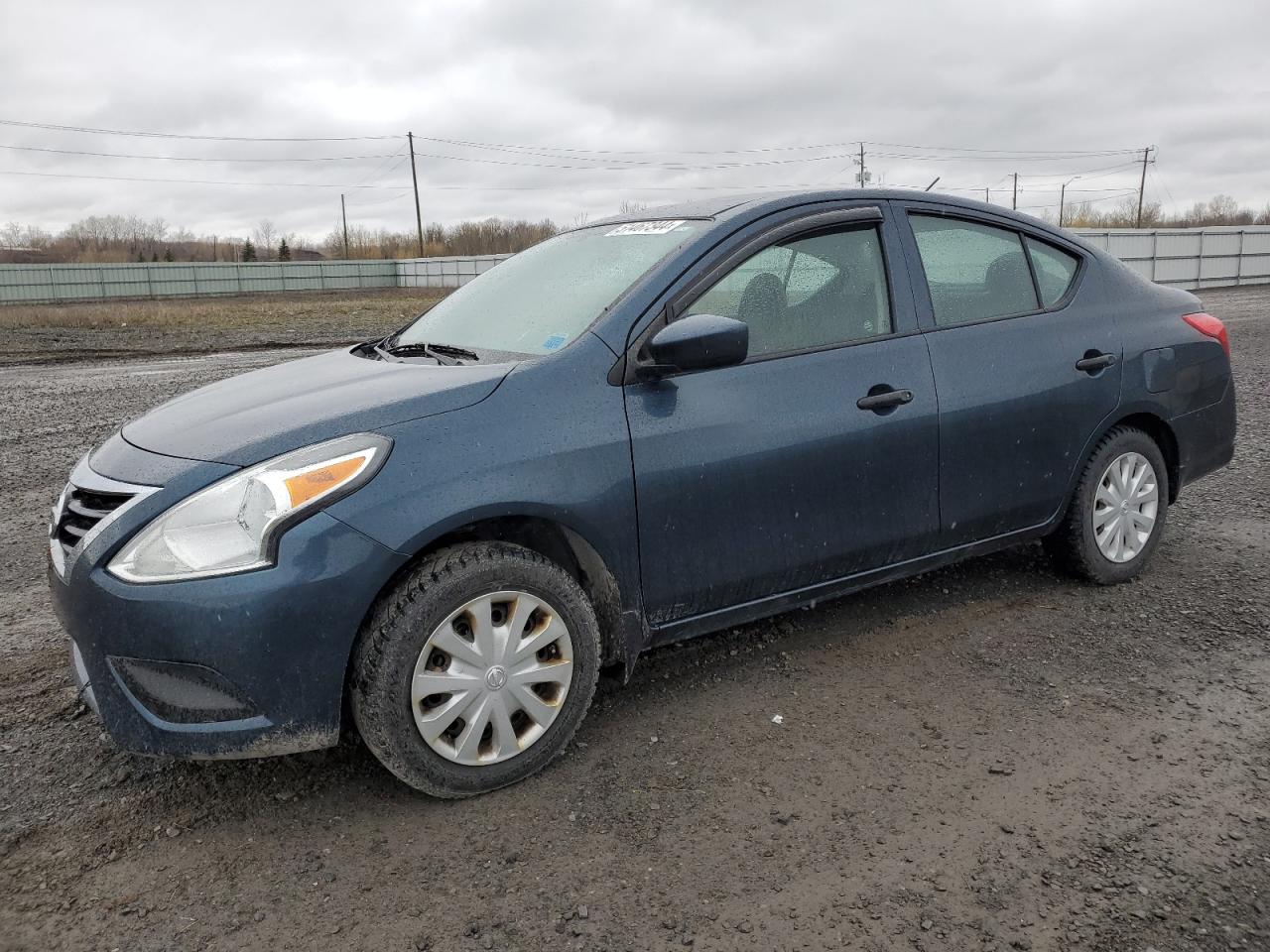 2016 Nissan Versa S vin: 3N1CN7AP5GL913128