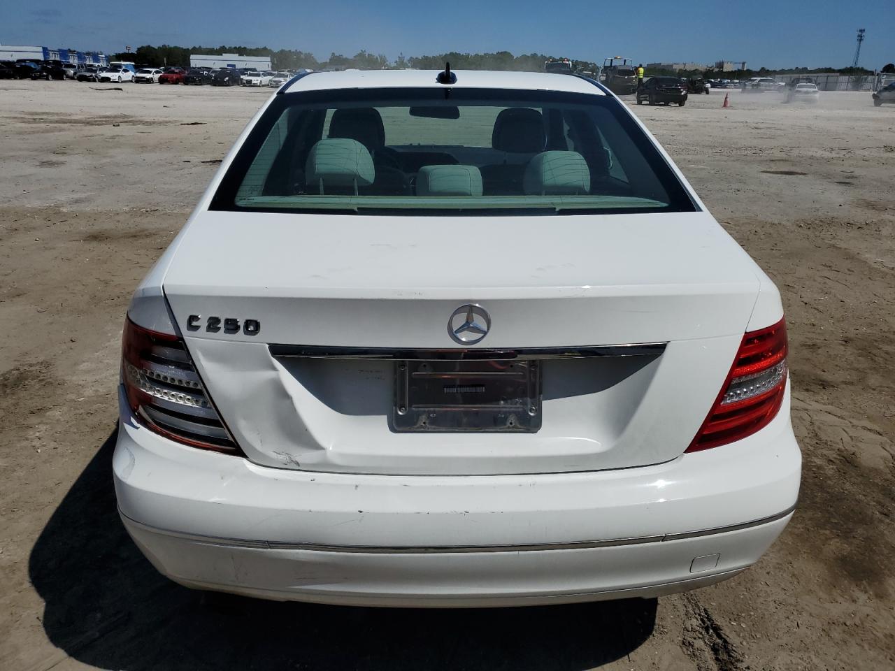 WDDGF4HB6EA954396 2014 Mercedes-Benz C 250