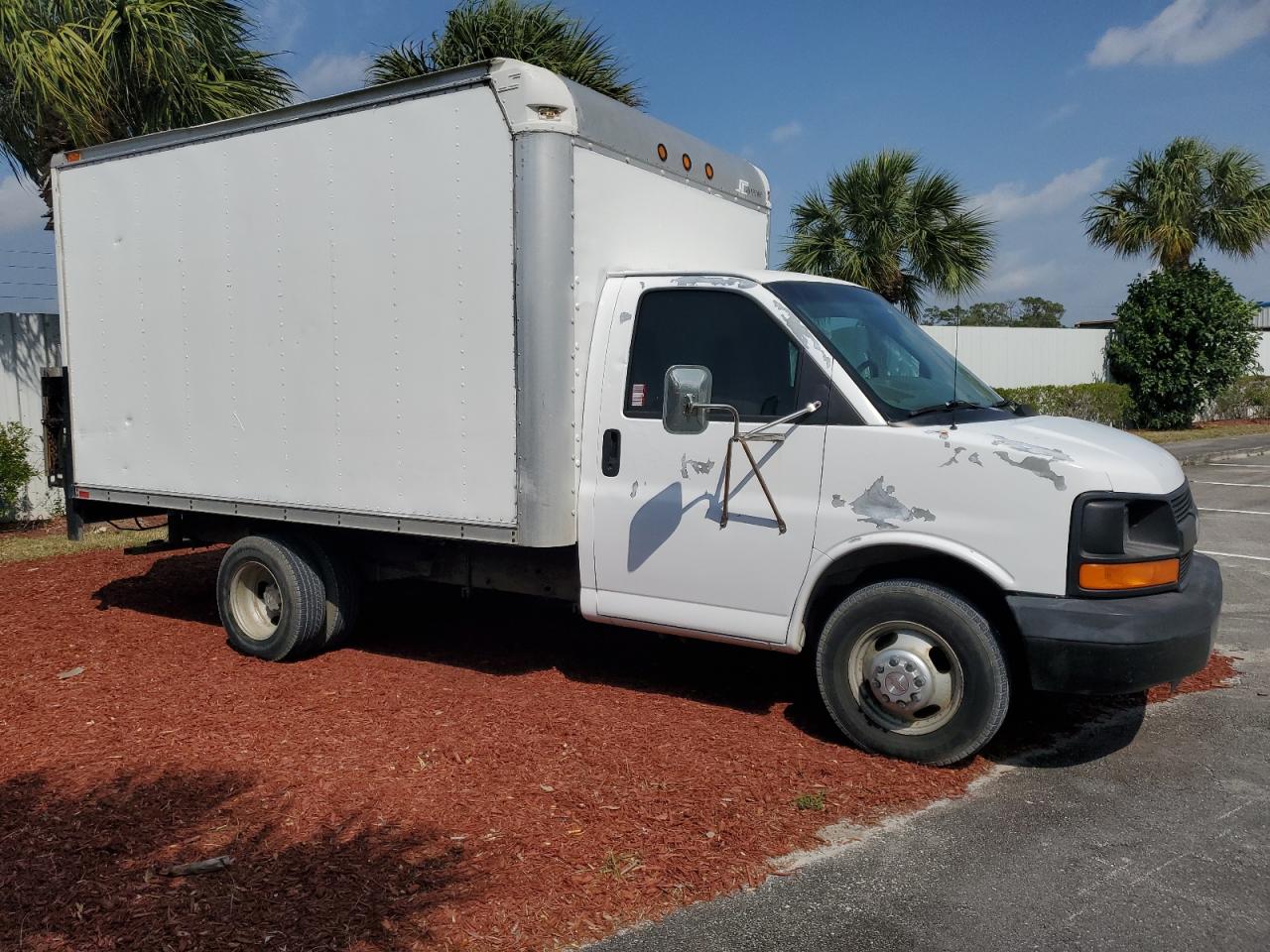 1GBHG31U661113525 2006 Chevrolet Express G3500