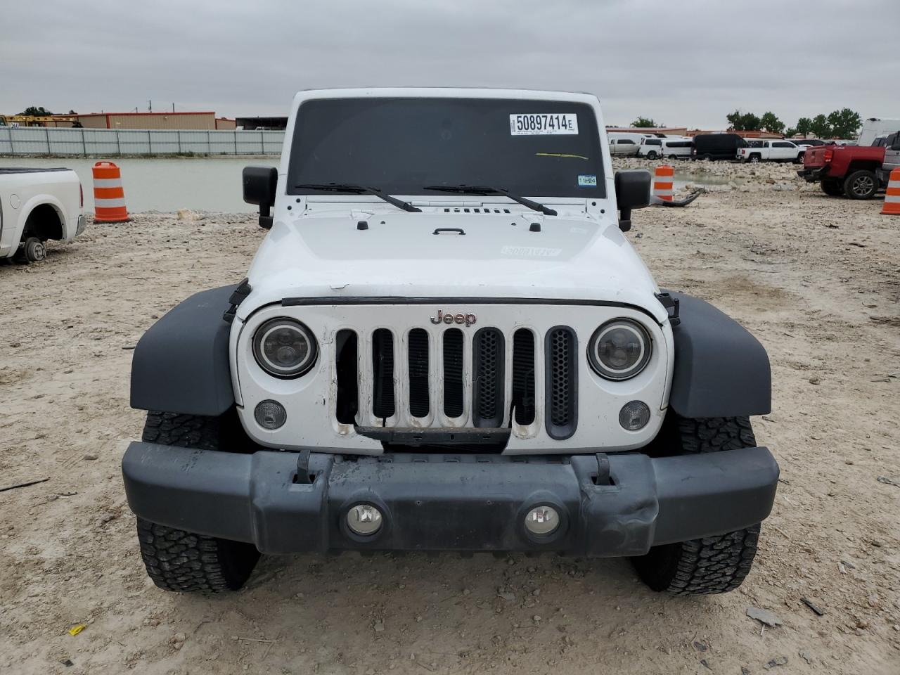 1C4BJWDG0GL308827 2016 Jeep Wrangler Unlimited Sport