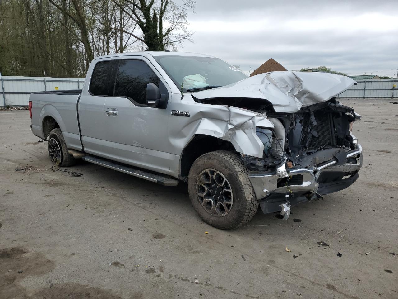 1FTFX1EG1JKE33771 2018 Ford F150 Super Cab