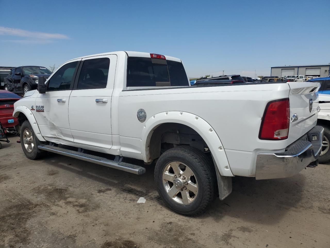 3C6UR5DL8FG627534 2015 Ram 2500 Slt