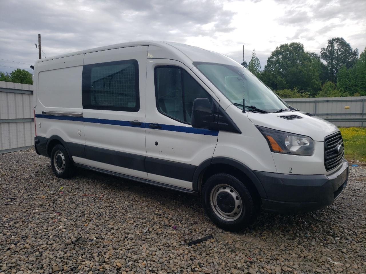 Lot #2492048624 2018 FORD TRANSIT T-