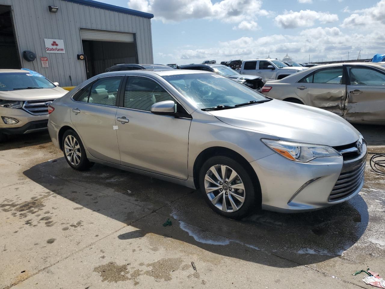 4T1BF1FK2HU759237 2017 Toyota Camry Le