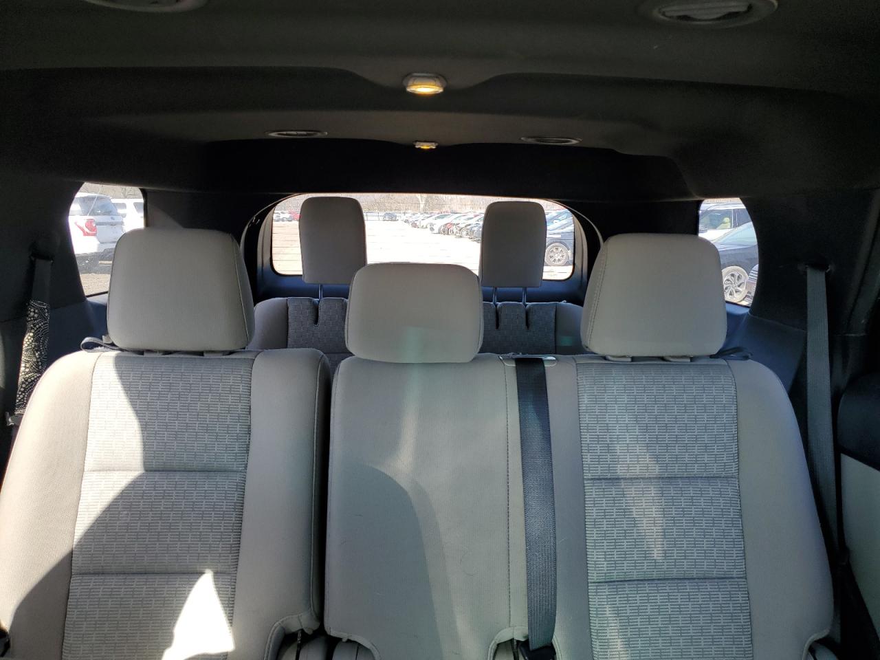 1FM5K8D87FGC63631 2015 Ford Explorer Xlt