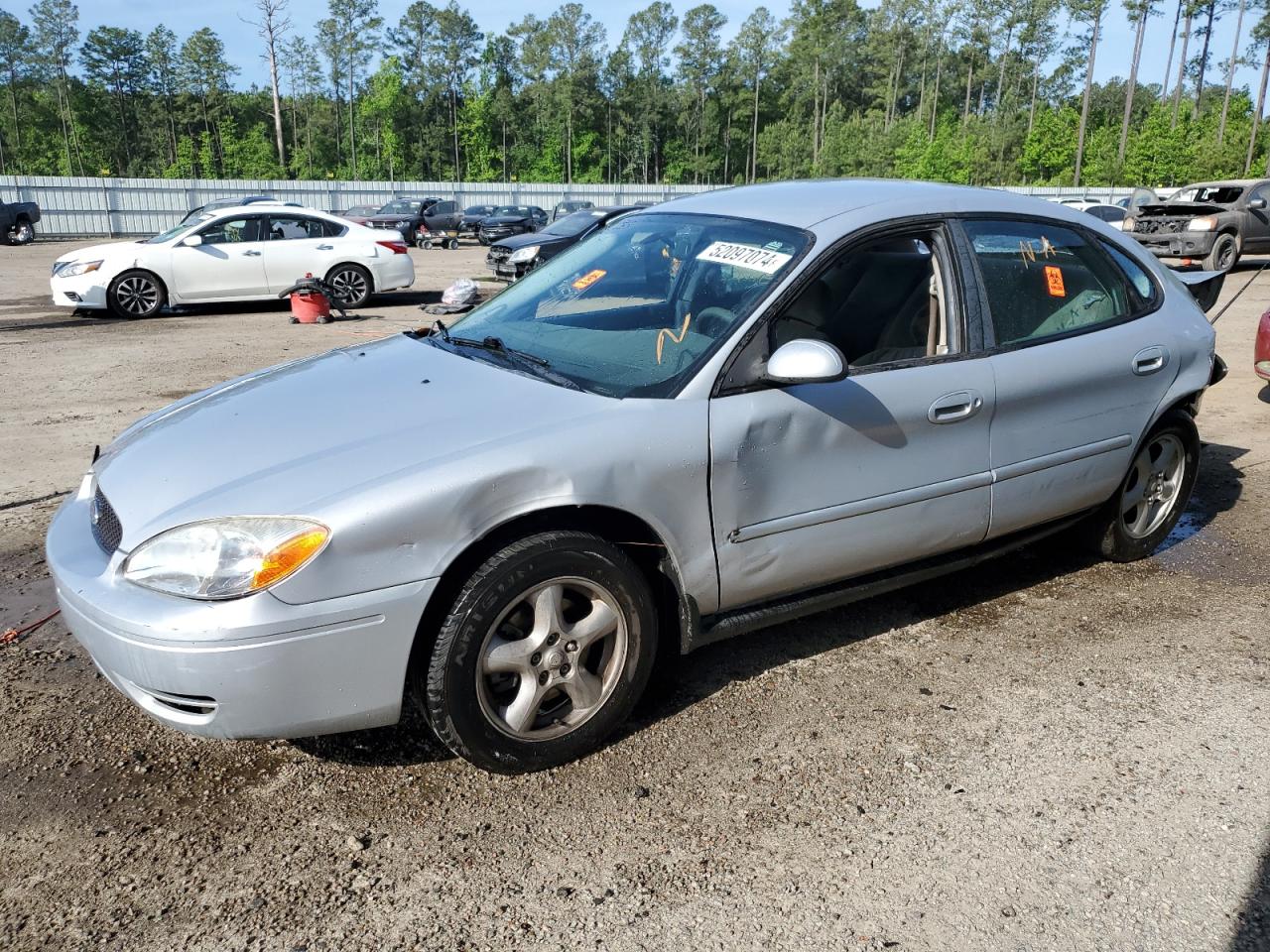 1FAFP55U04G132922 2004 Ford Taurus Ses