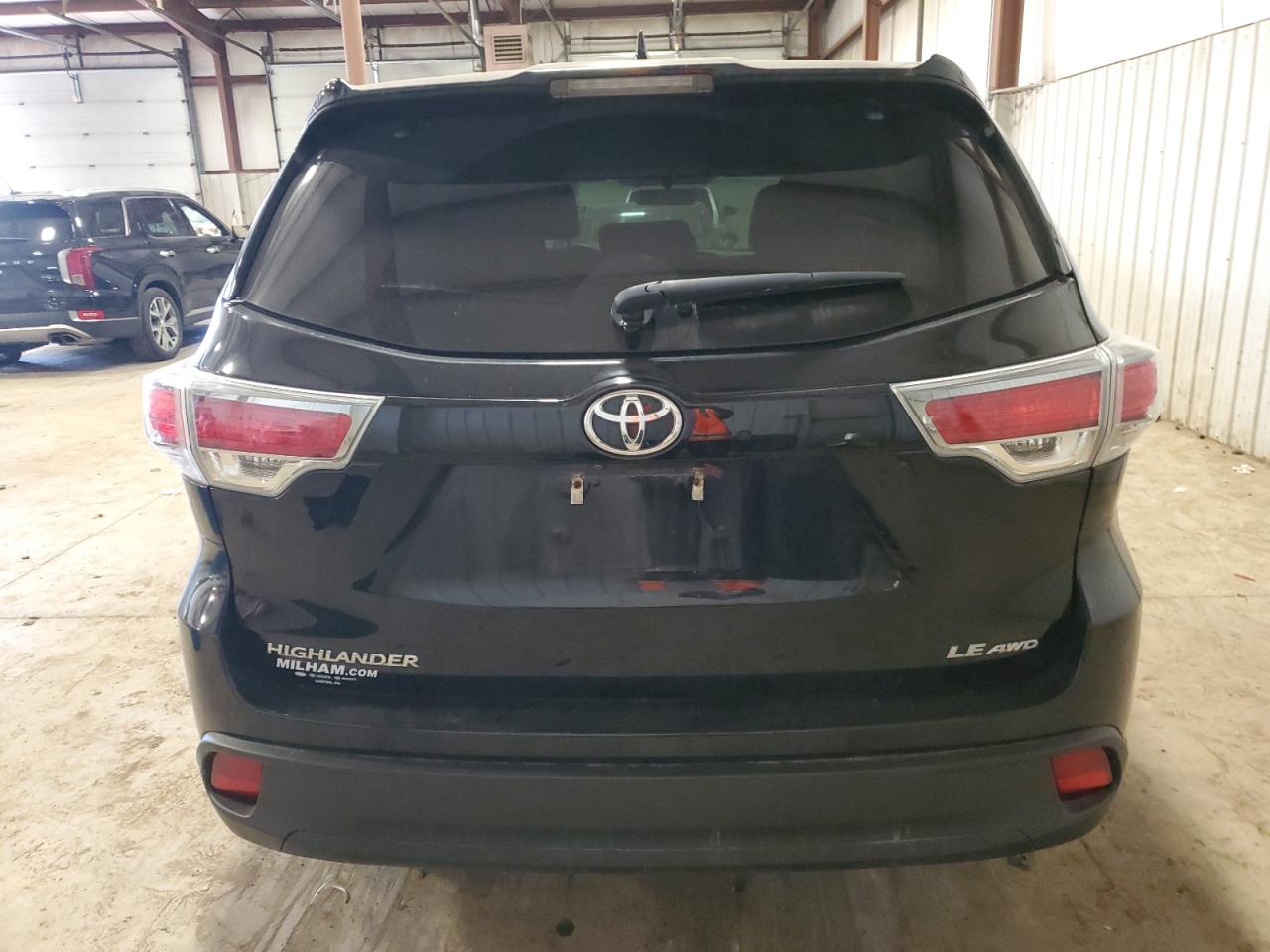 5TDBKRFH4FS097827 2015 Toyota Highlander Le