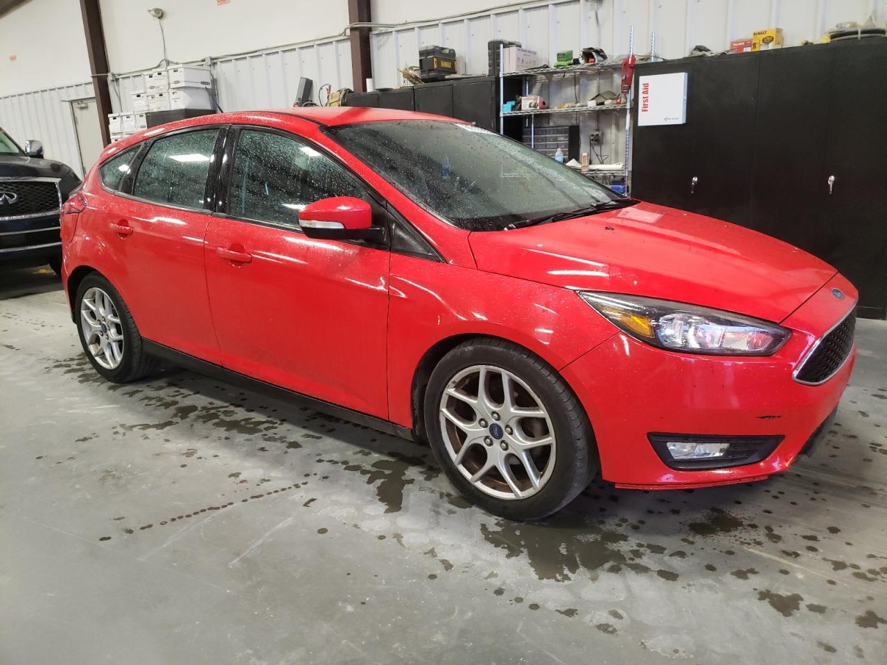 1FADP3K29FL331170 2015 Ford Focus Se