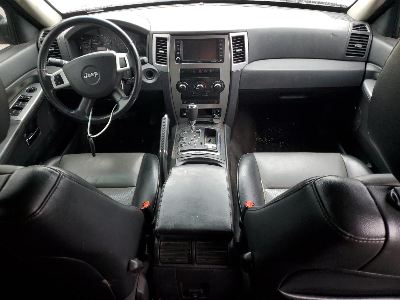 1J8HR48M78C523252 2008 Jeep Grand Cherokee Laredo