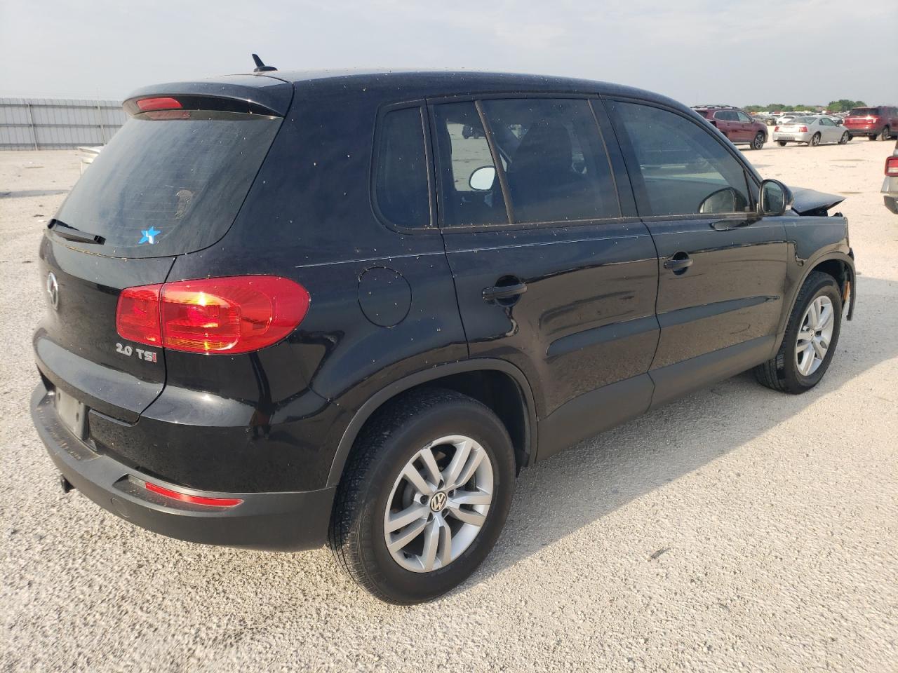 WVGAV3AX7EW608696 2014 Volkswagen Tiguan S