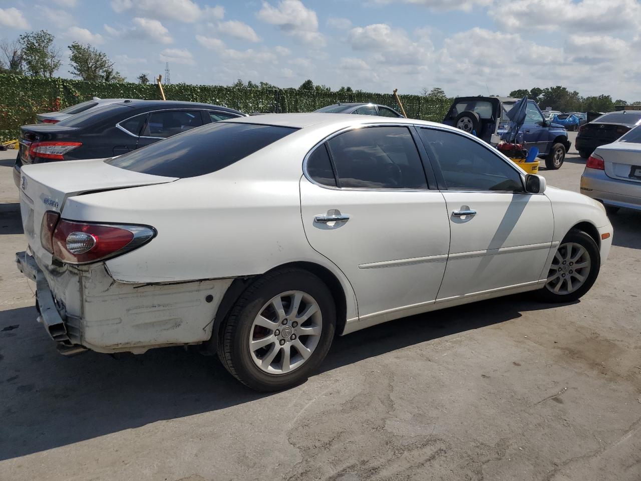 JTHBA30GX45019327 2004 Lexus Es 330