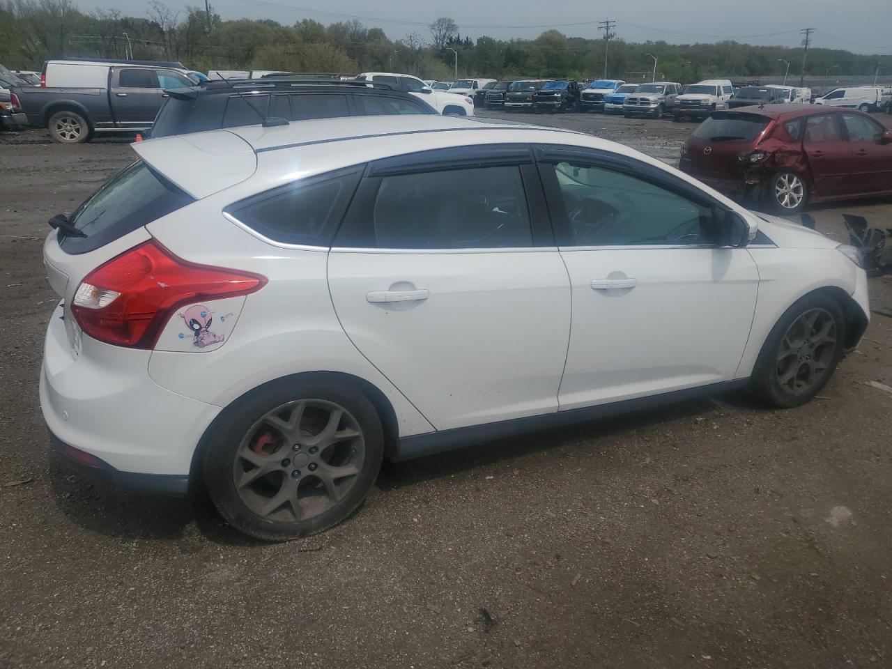 1FADP3N29EL142335 2014 Ford Focus Titanium