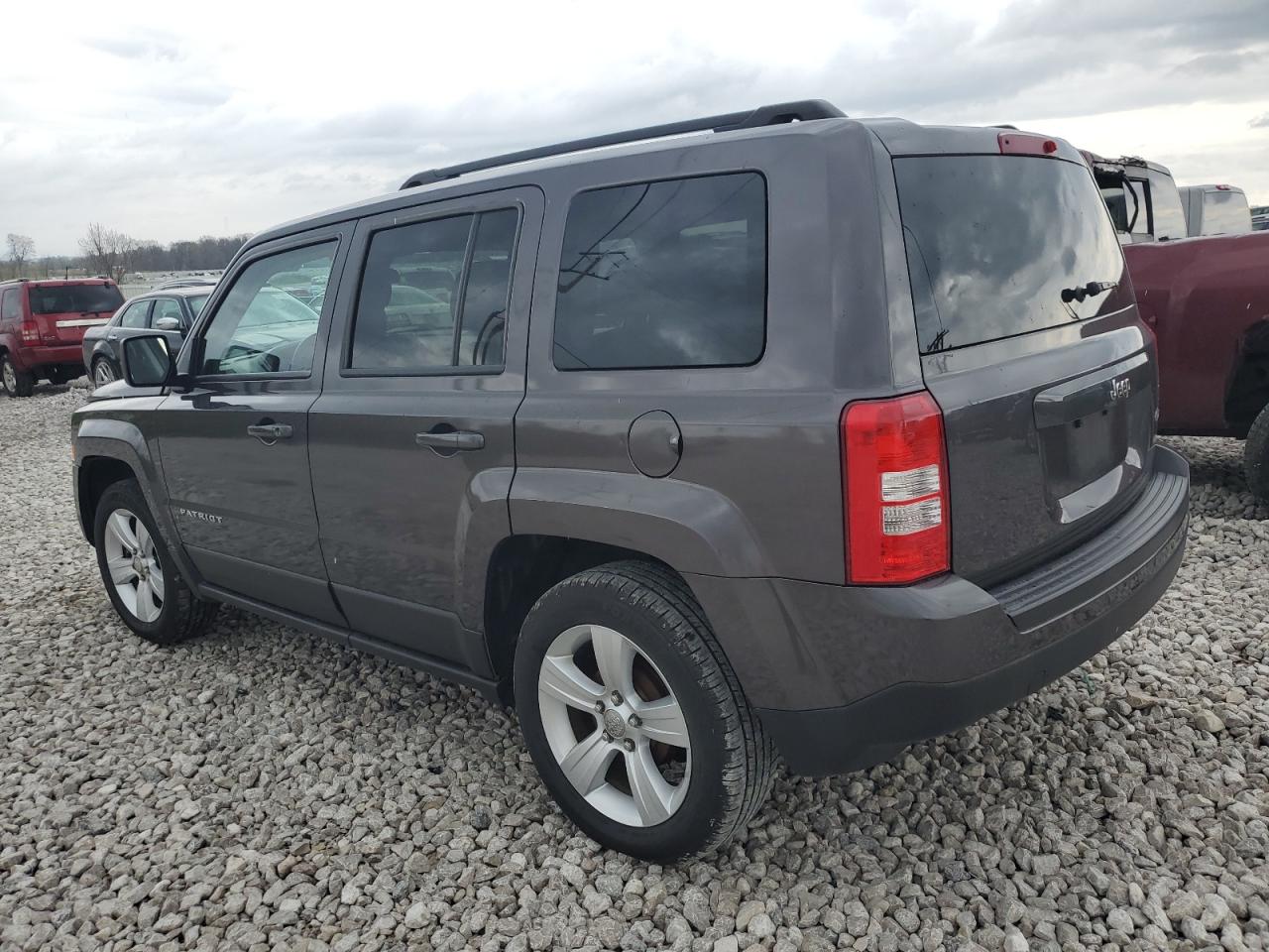 1C4NJPFB6ED912992 2014 Jeep Patriot Latitude