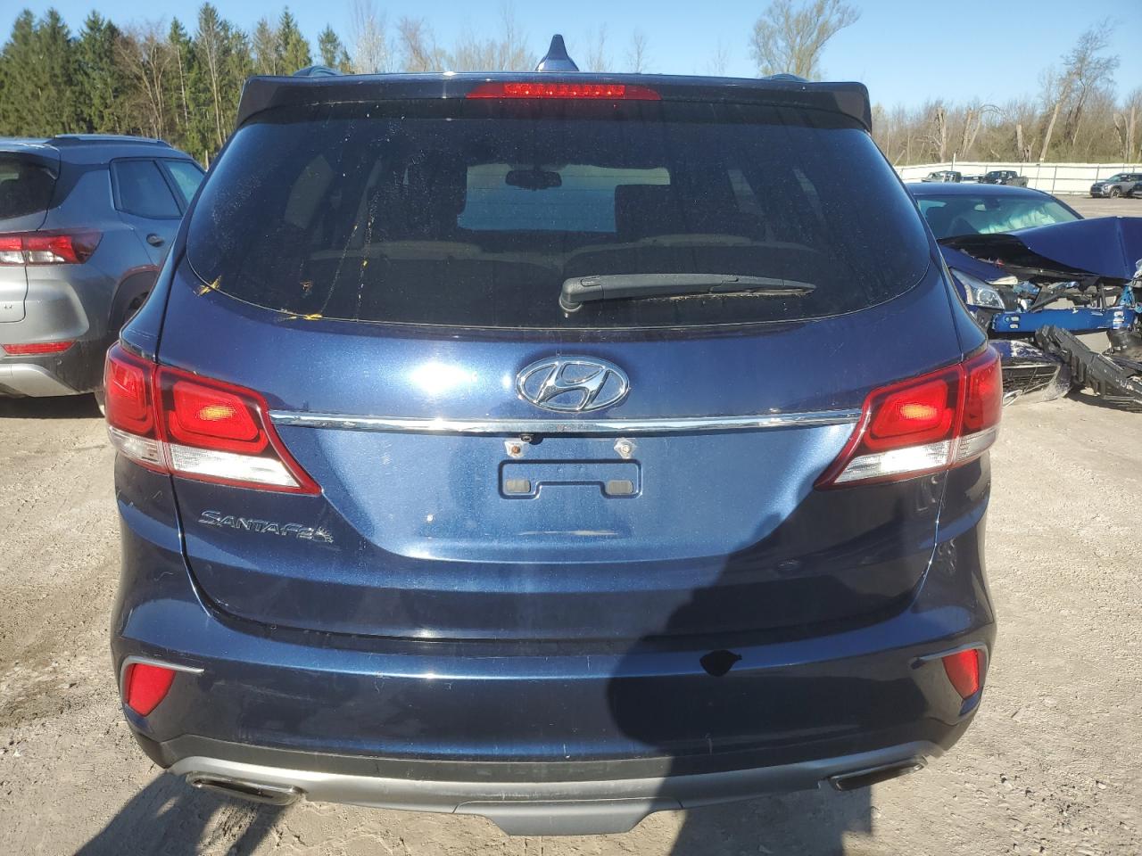 2017 Hyundai Santa Fe Se vin: KM8SM4HF1HU206991