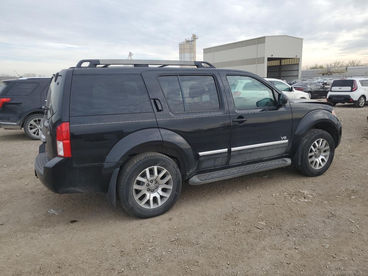 5N1BR18B28C636936 2008 Nissan Pathfinder Le