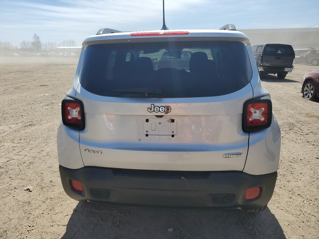 ZACCJBBT5GPD74038 2016 Jeep Renegade Latitude