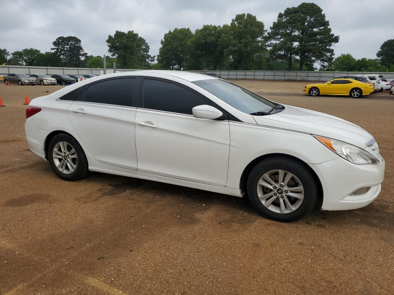 5NPEB4AC2DH566282 2013 Hyundai Sonata Gls