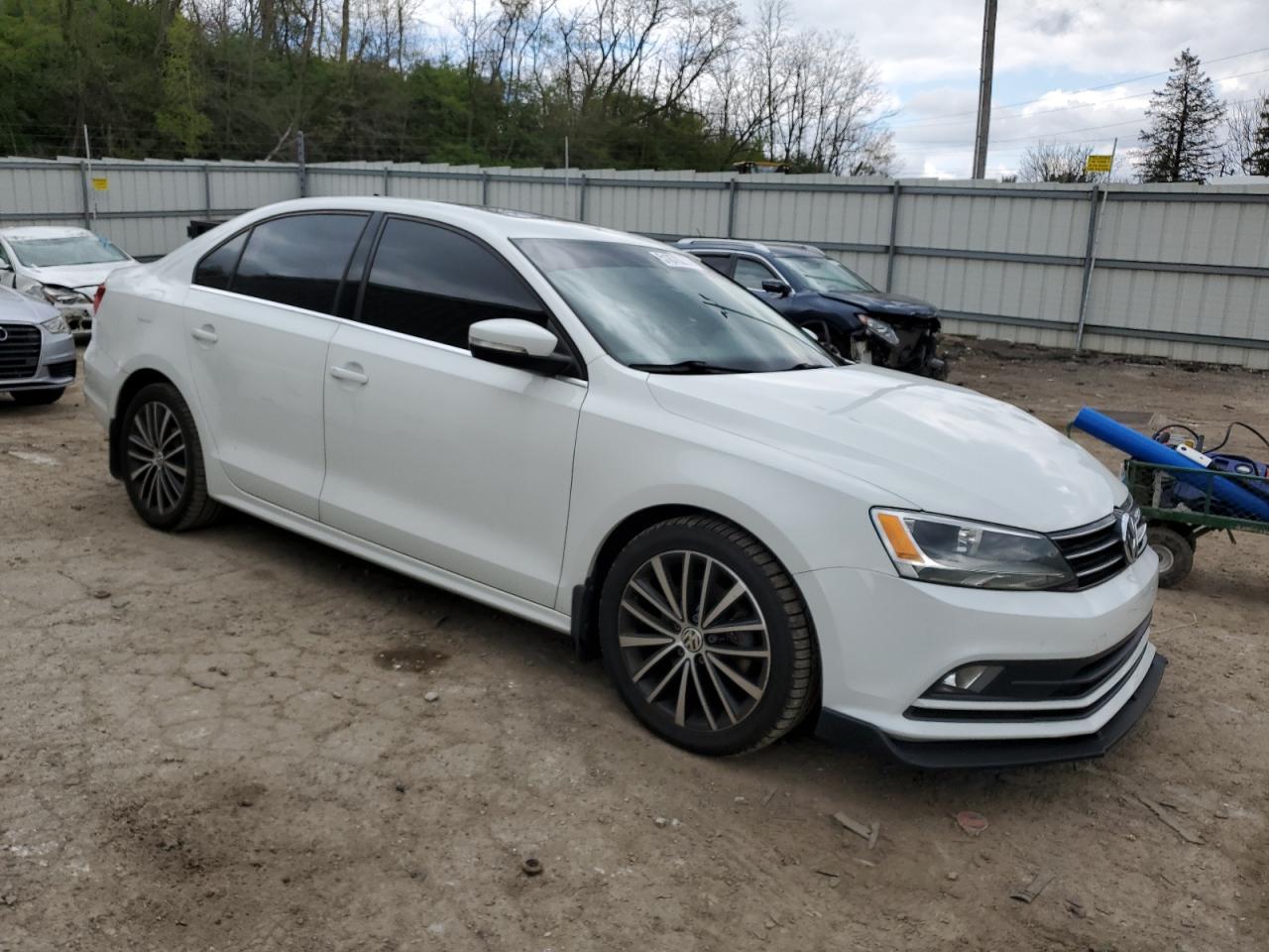 3VWLA7AJ8FM262278 2015 Volkswagen Jetta Tdi