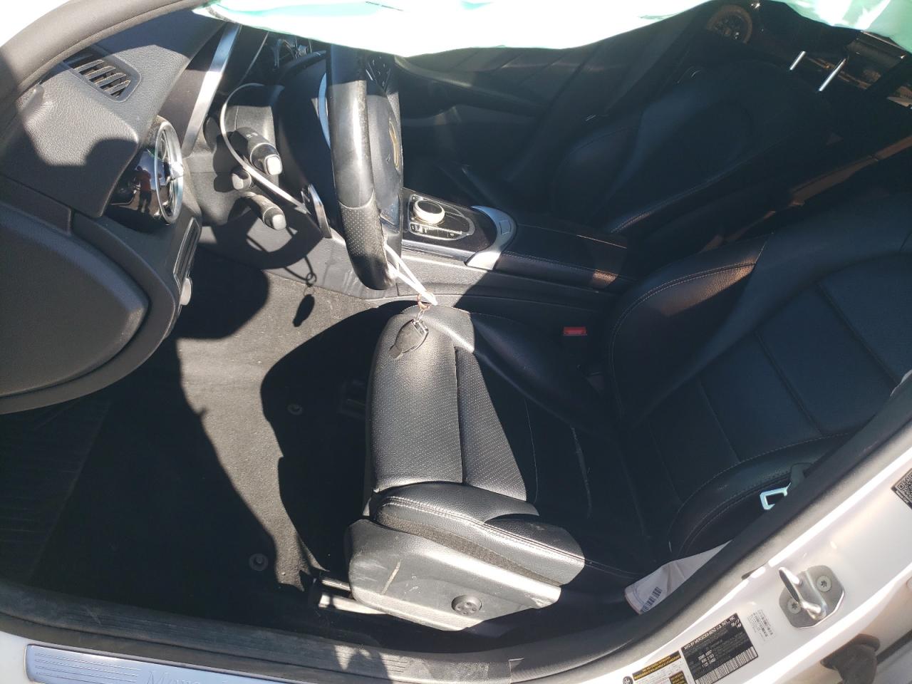 55SWF4JB7JU235948 2018 Mercedes-Benz C 300