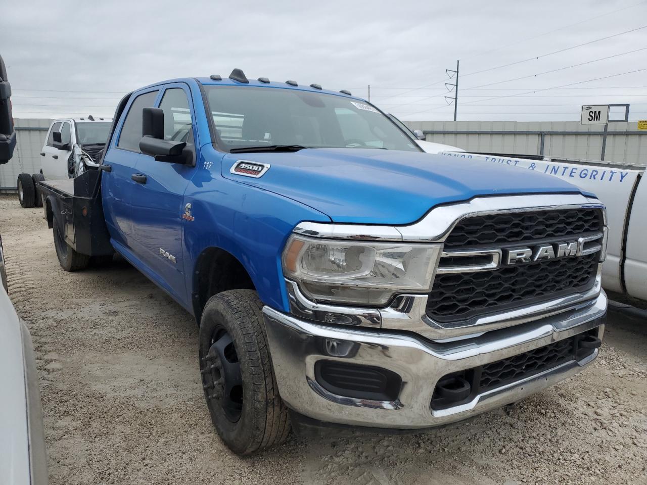 3C7WRTCL6MG625742 2021 Ram 3500