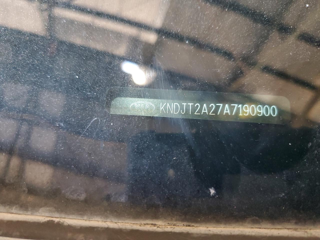 KNDJT2A27A7190900 2010 Kia Soul +