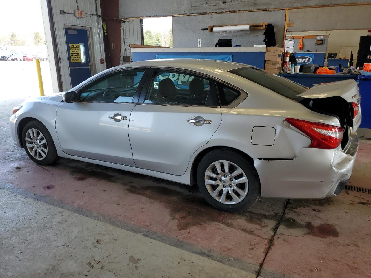 1N4AL3AP2GN365596 2016 Nissan Altima 2.5