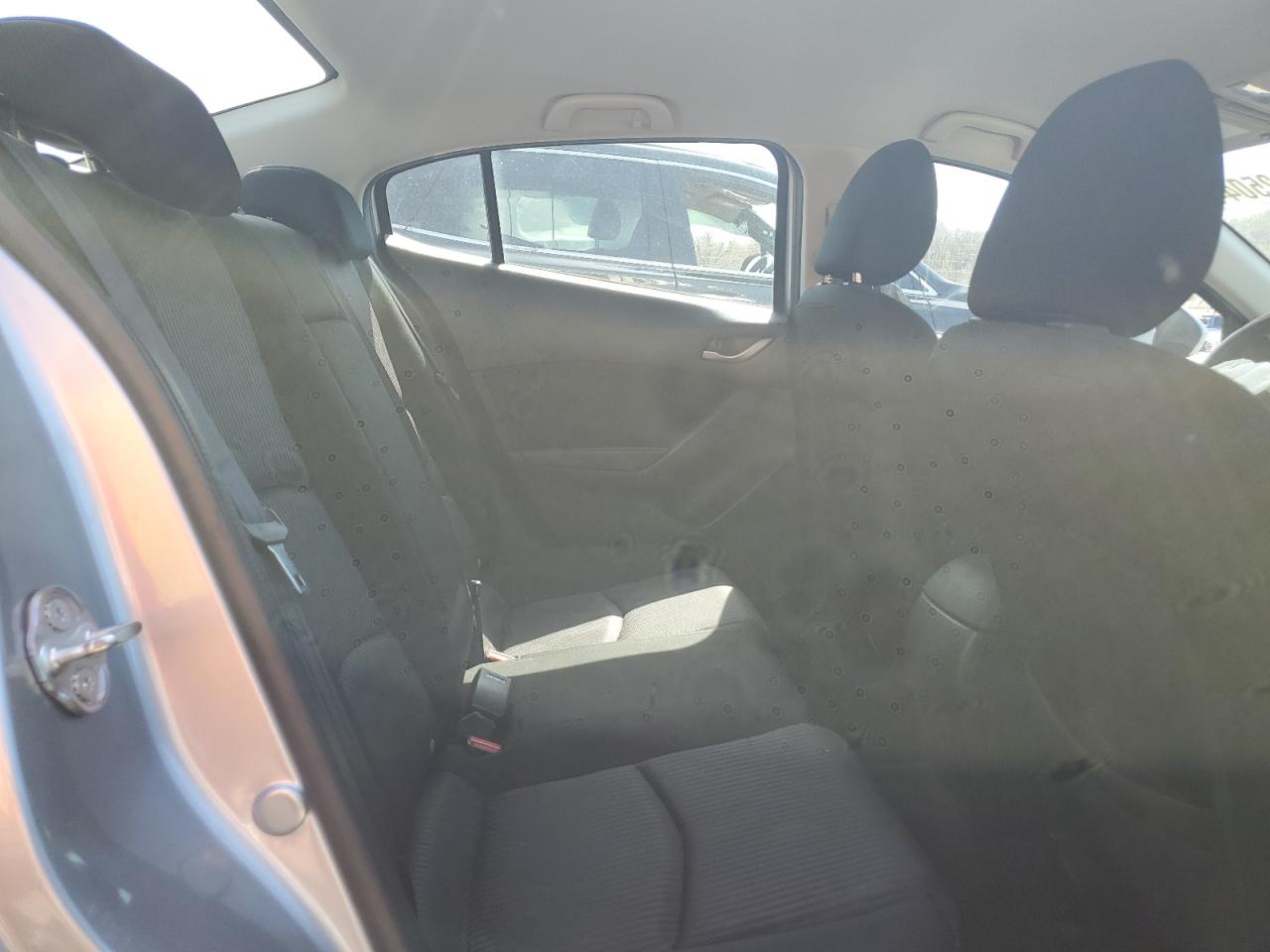 JM1BM1U71G1297889 2016 Mazda 3 Sport