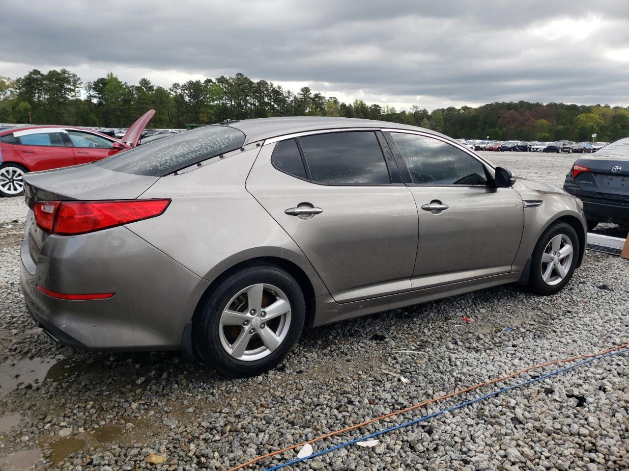 2015 Kia Optima Lx vin: 5XXGM4A75FG358840