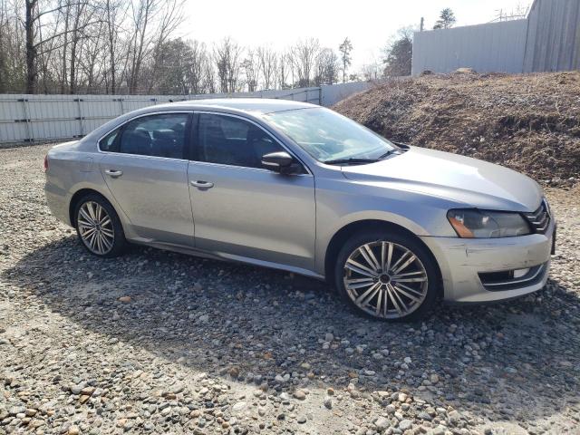 VIN 1VWBT7A37EC096102 2014 Volkswagen Passat, SE no.4