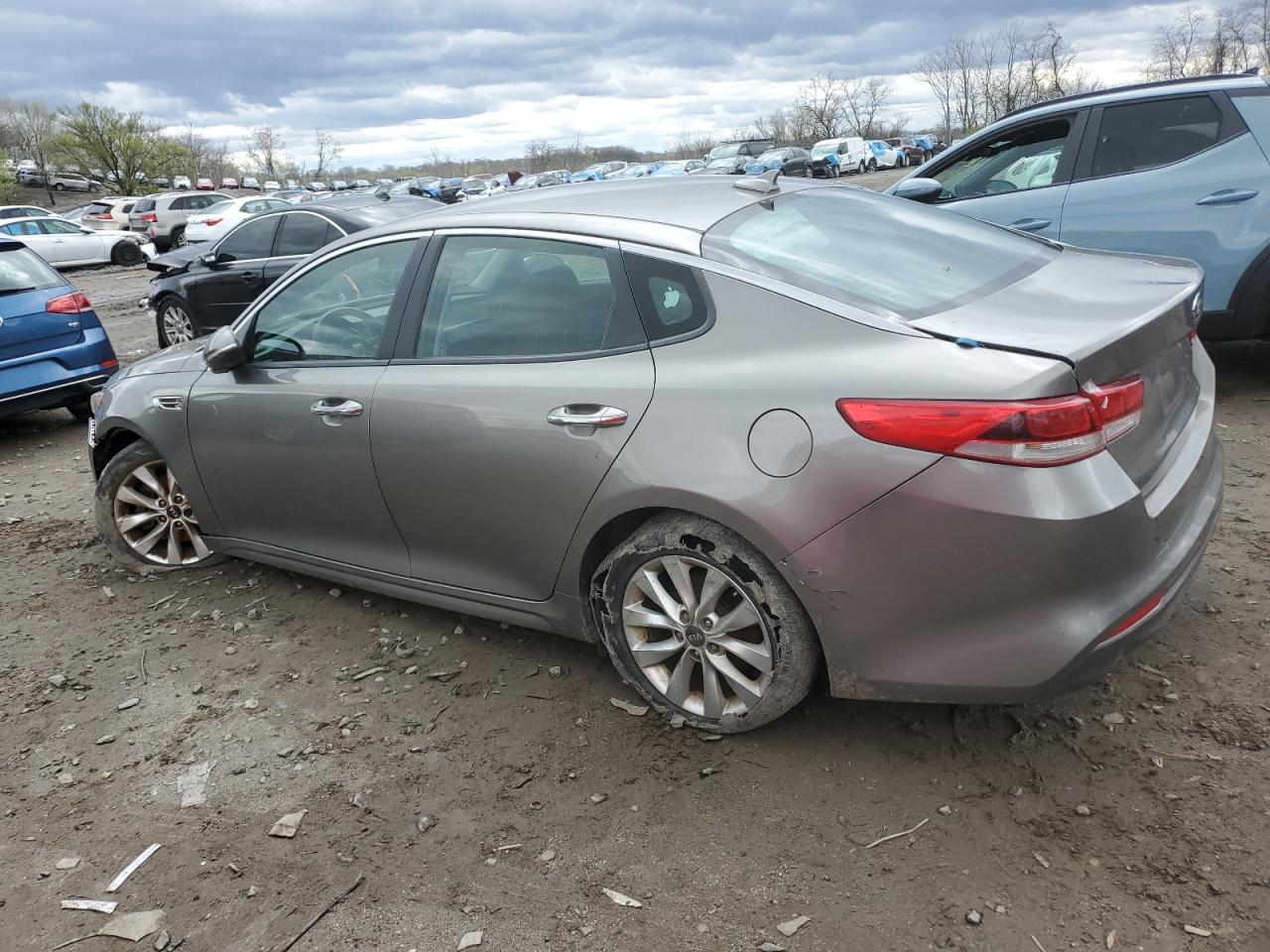 5XXGT4L31HG160949 2017 Kia Optima Lx