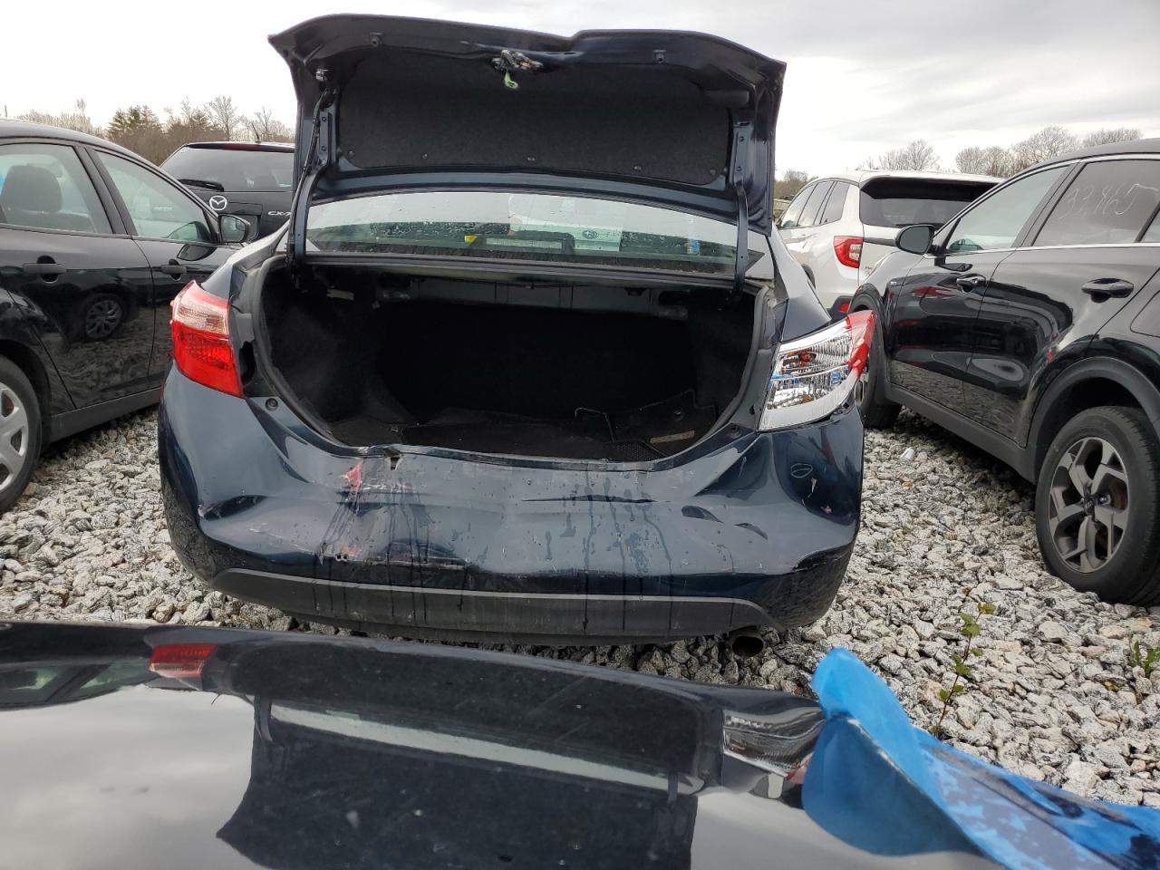 2019 Toyota Corolla L vin: 2T1BURHE9KC192352